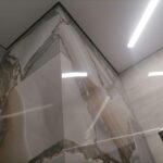 Выполнили работу по монтажу потолка и освещению из световых линий в ванной комнате ЖК Москвичка Выполнили работу по монтажу потолка и освещению из световых линий в ванной комнате ЖК Москвичка